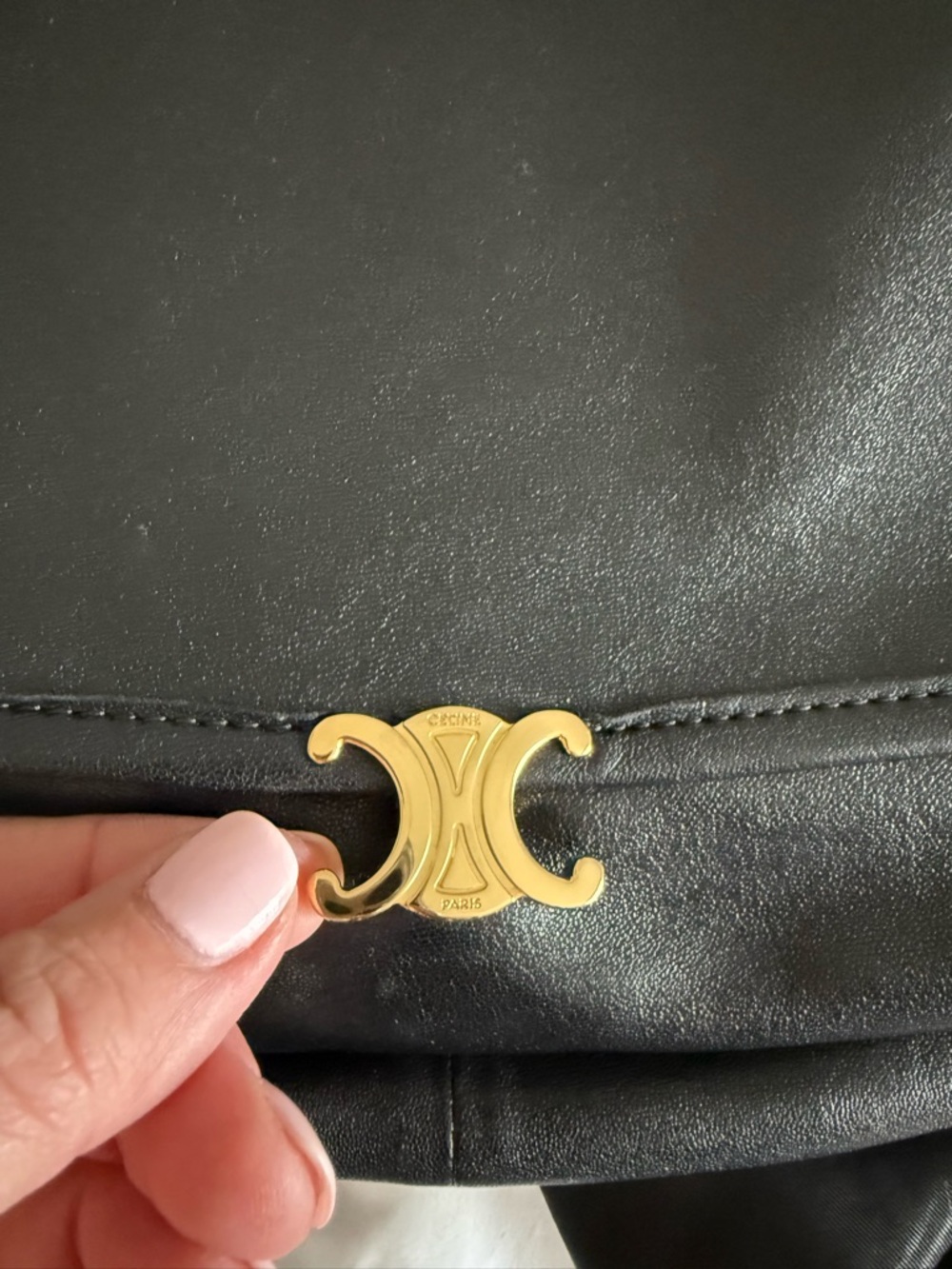 Celine Black Leather halfmoon Shoulder/crossbody Bag with Gold Triomphe logo - Picture 3 of 11